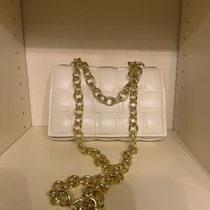 Bottega Venetta inspired bag.